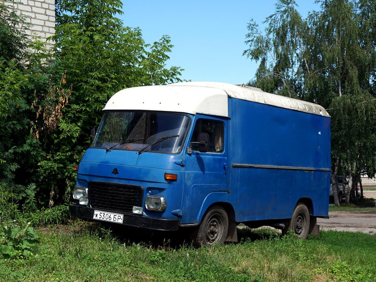 Автомобиль Avia a21