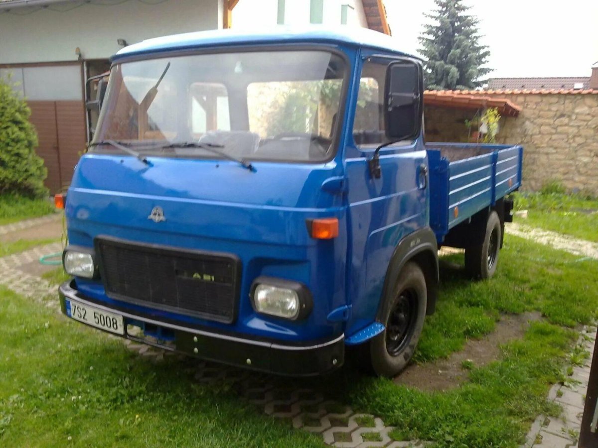 Грузовик Avia a21