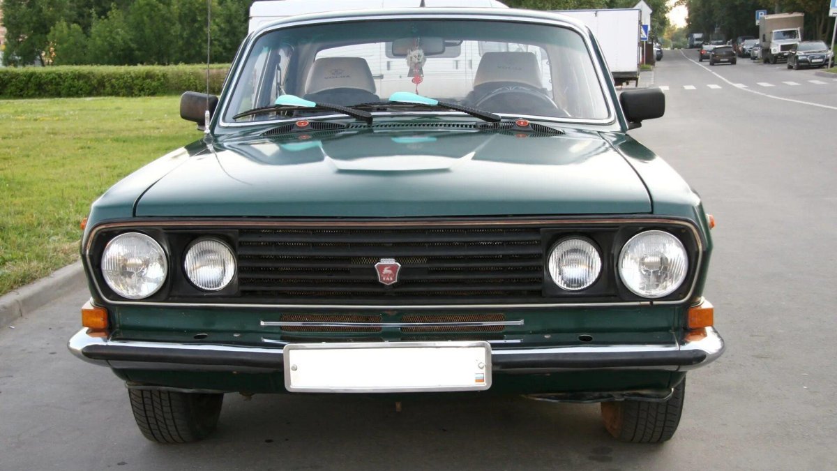 ГАЗ 24 Волга с 4 фарами