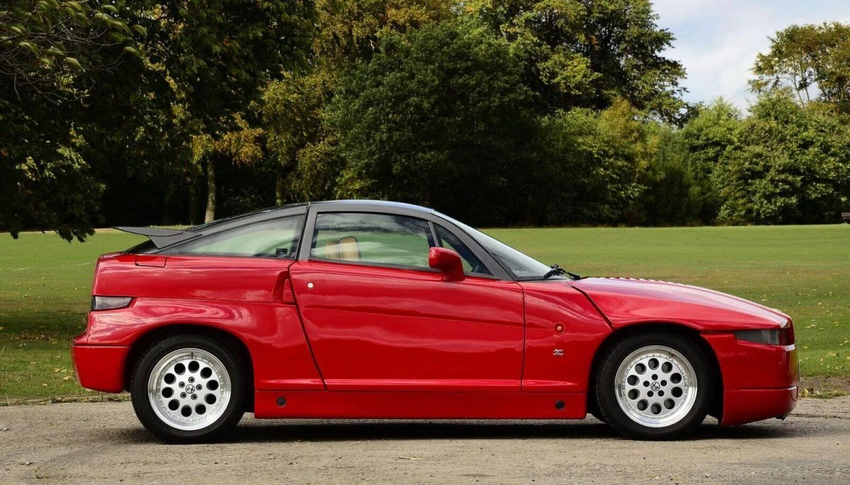 Alfa Romeo SZ/RZ