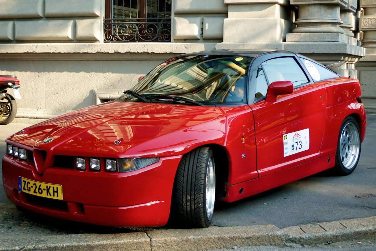Alfa Romeo SZ автомобили Alfa Romeo