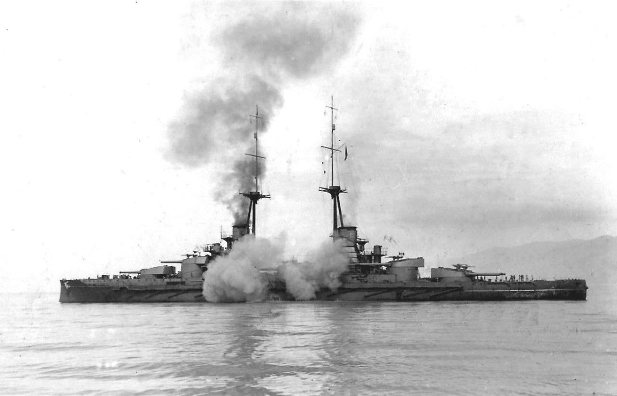 Итальянский линкор Леонардо да Винчи