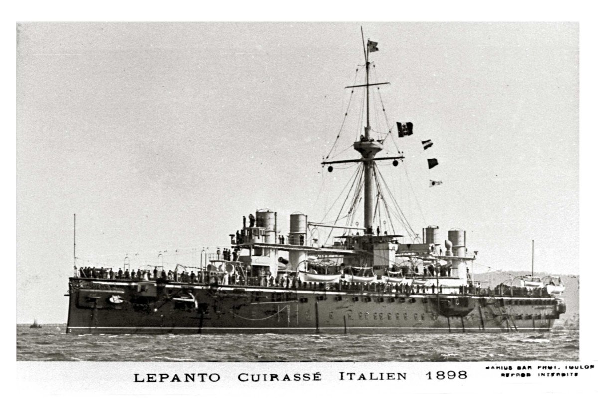 Броненосец Италия 1885