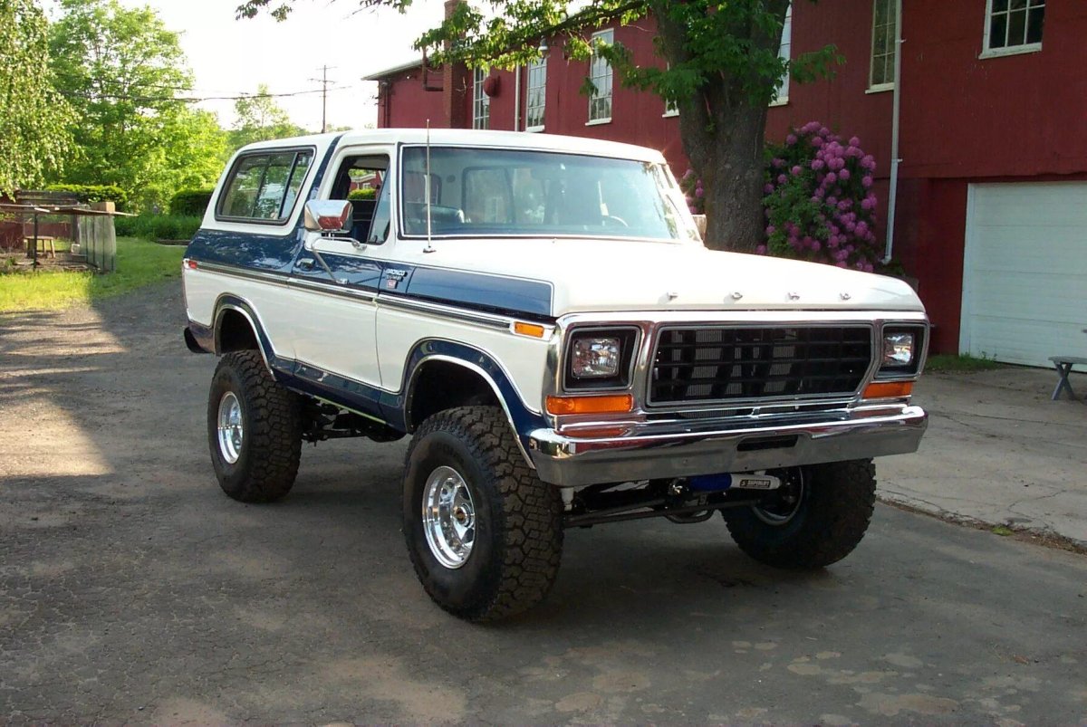 Ford Bronco 80