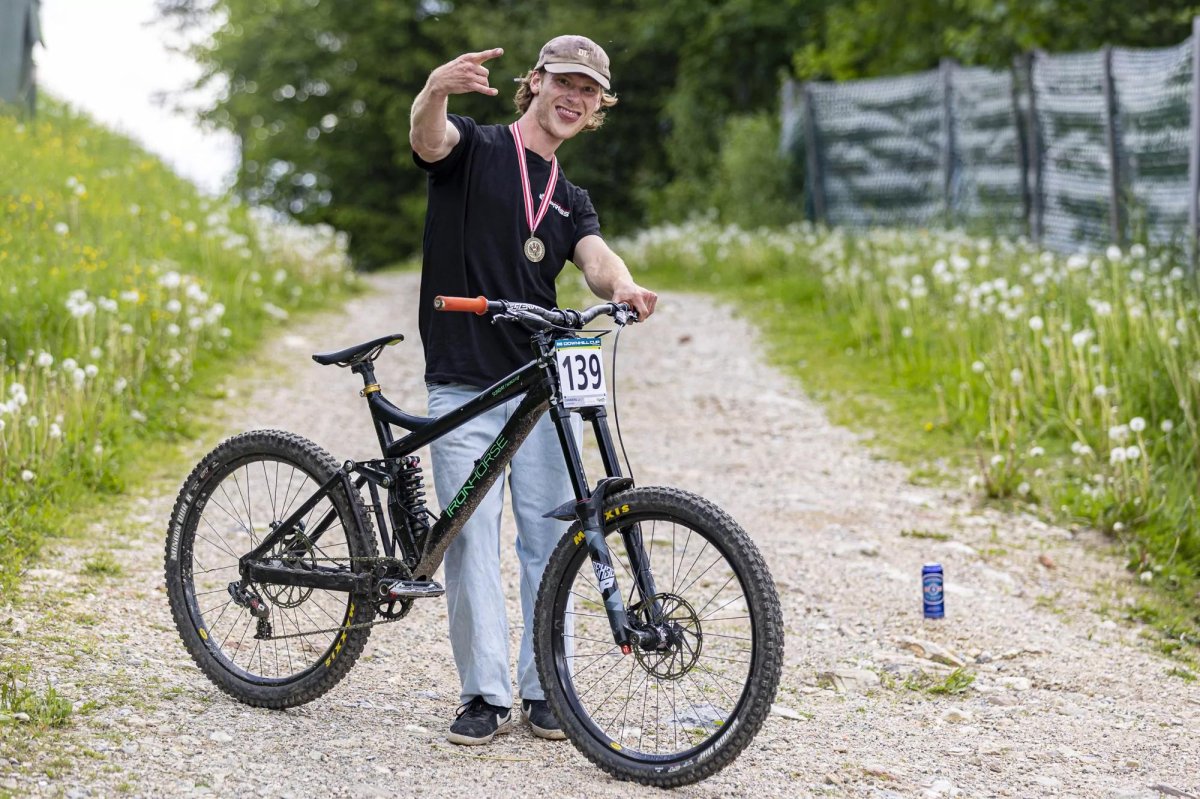 Iron Horse Sunday Expert