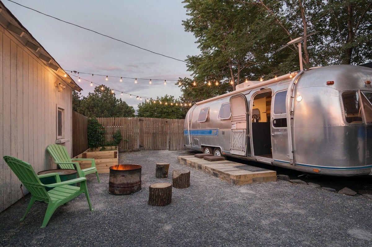 Американский кемпер Airstream