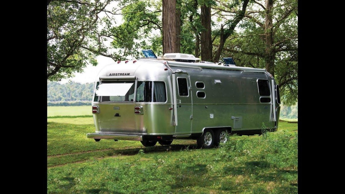 Автодом Airstream