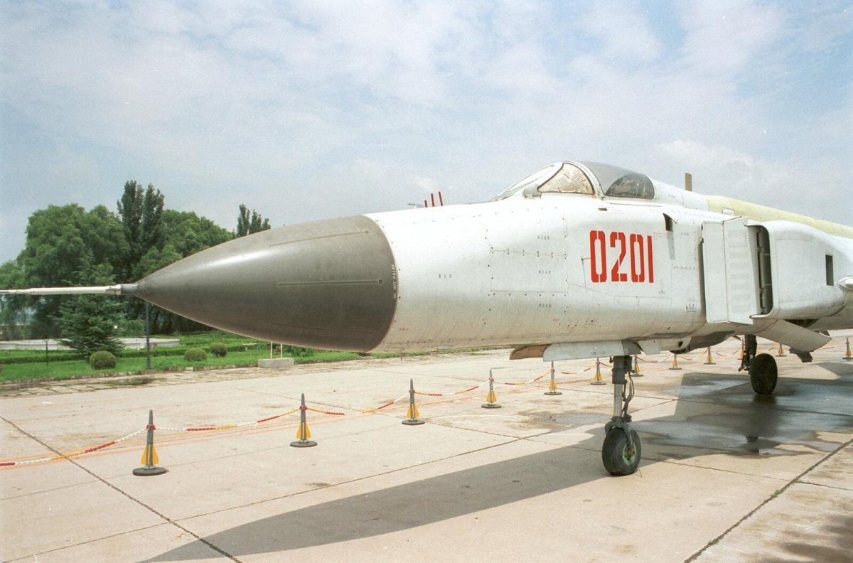 Shenyang j-8ii