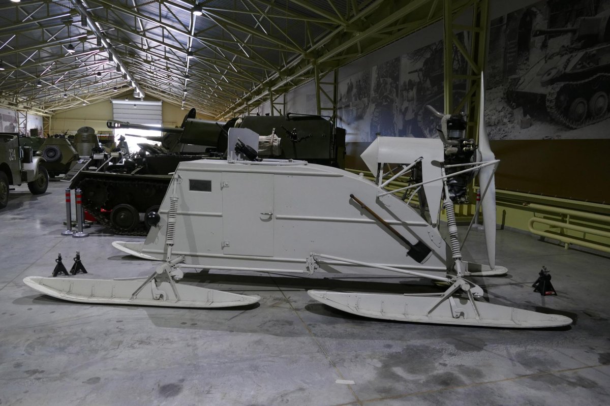 Аэросани НКЛ-6 салон