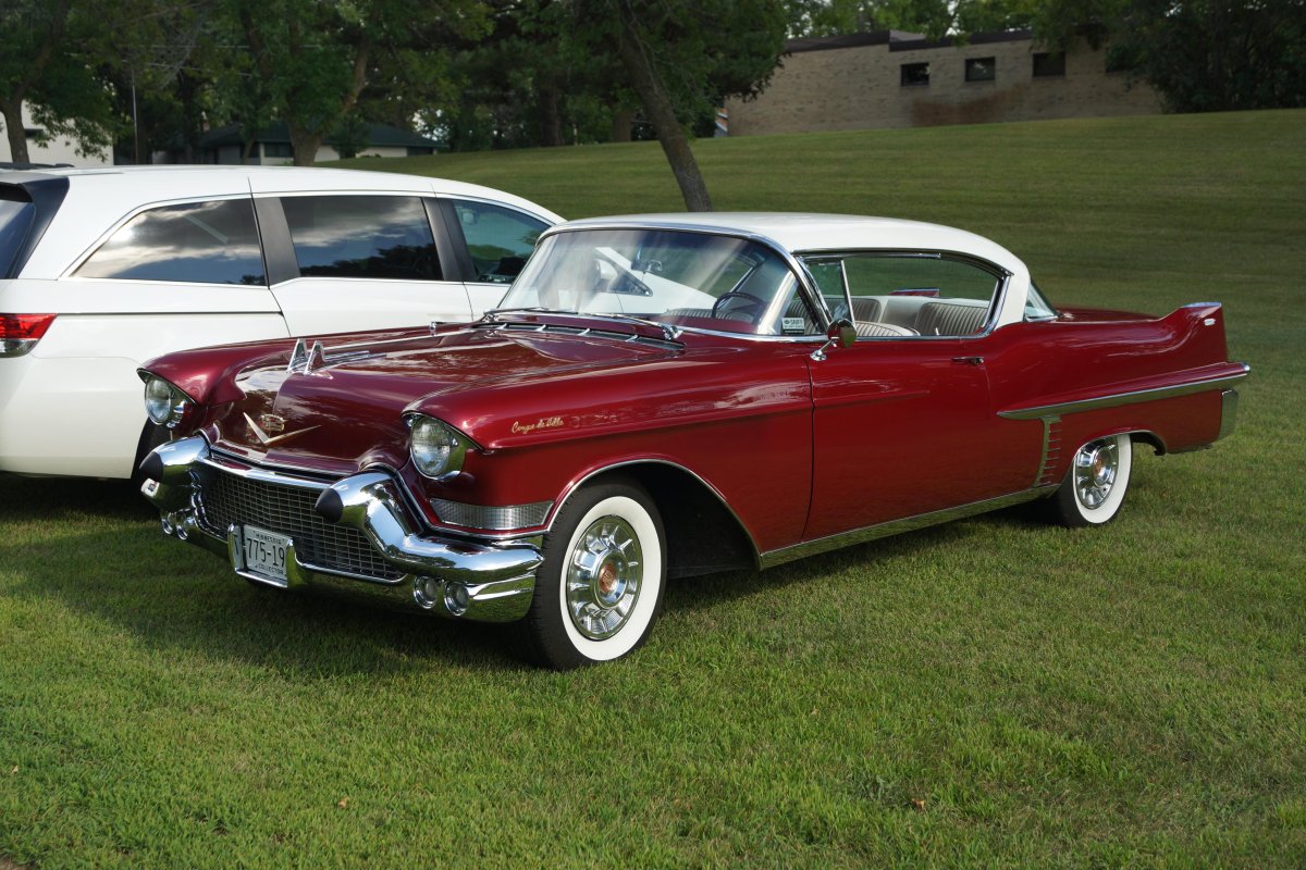 Cadillac 1957