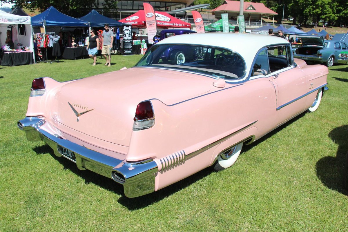 Кадиллак Девиль 1956