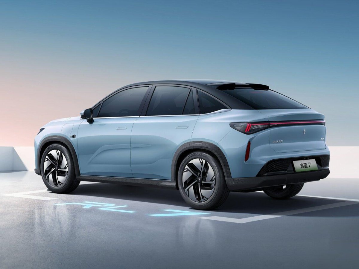 Livan 7 электромобиль