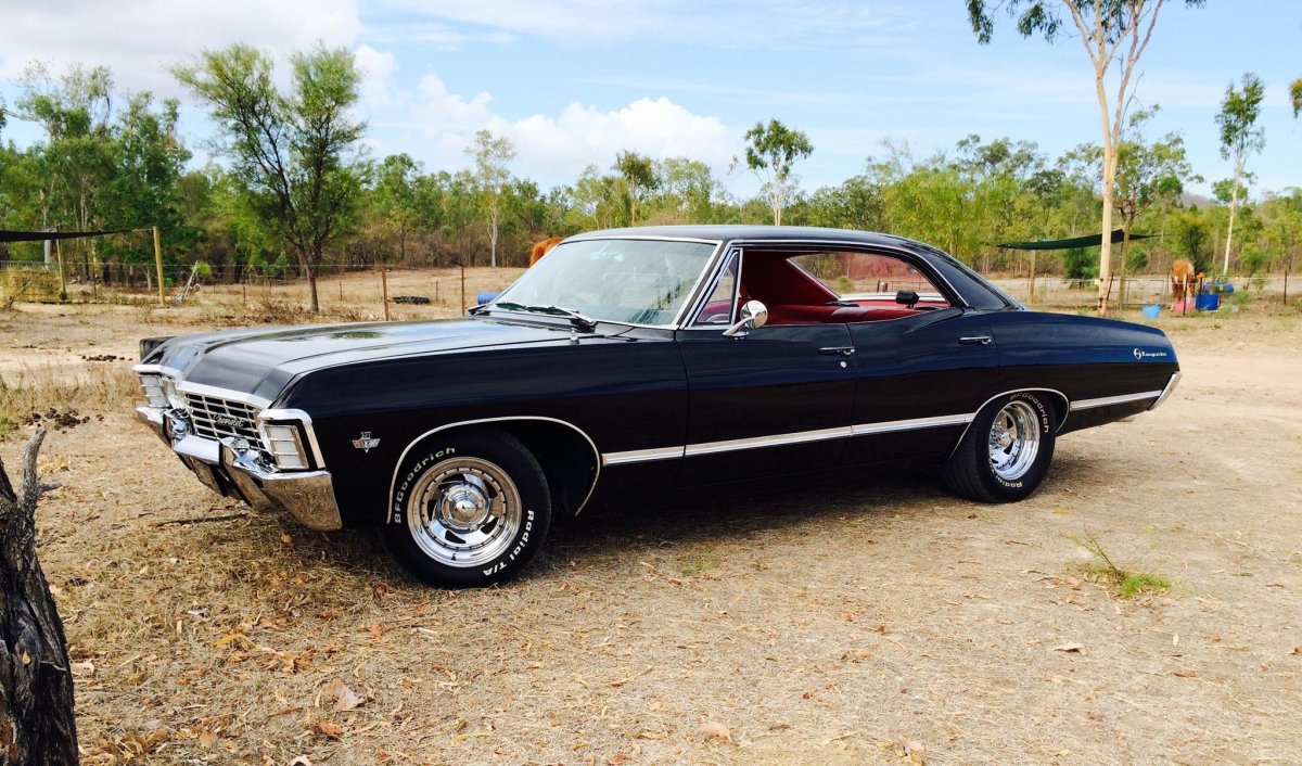 Chevrolet Impala 1967 седан
