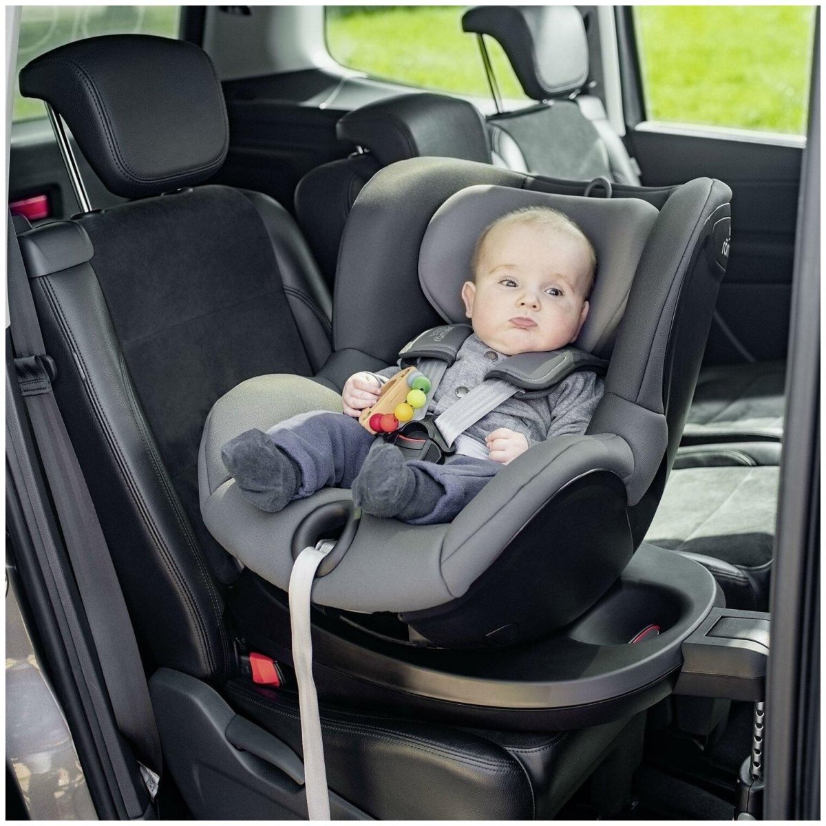 Britax Römer Dualfix i-Size