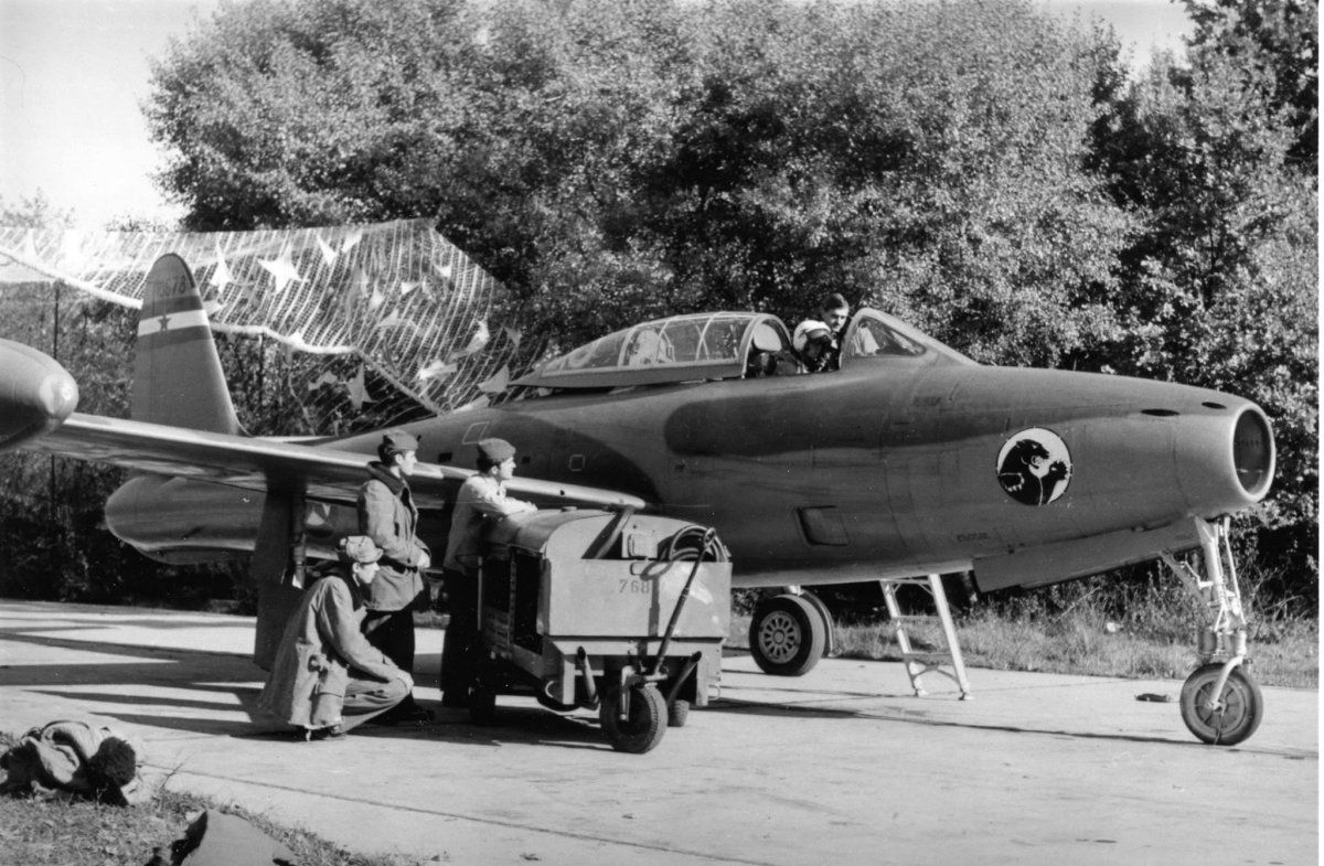 Ф-84 тандерджет