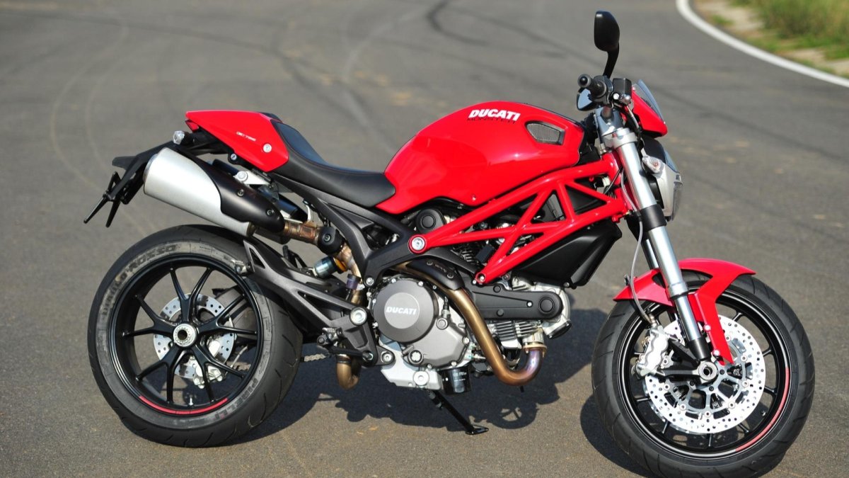 Ducati Monster 796