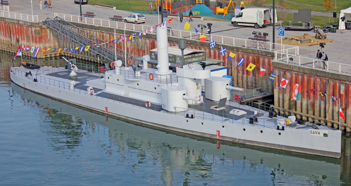 Речной монитор