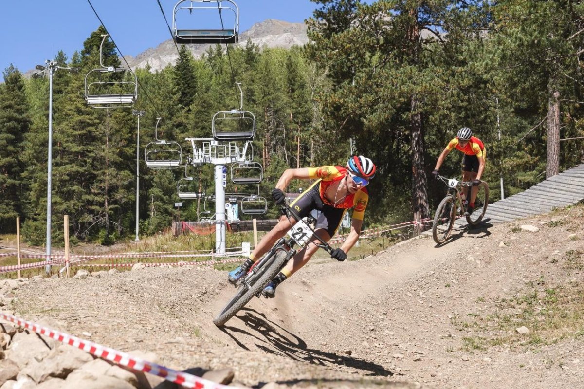 Архыз даунхилл