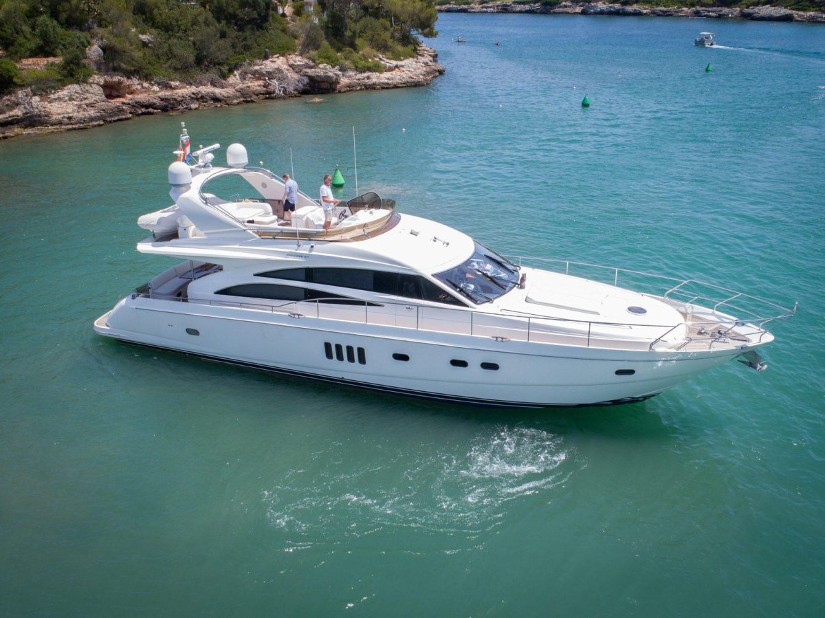 Princess 315 катер