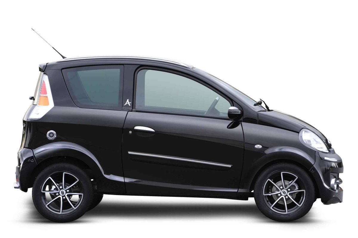 Машина Microcar