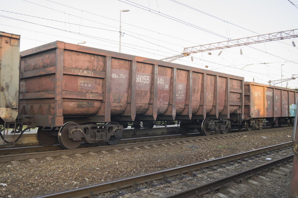 Глуходонный полувагон