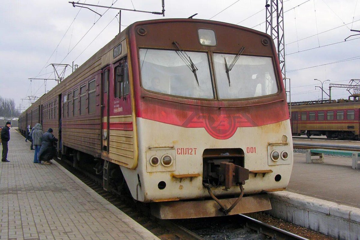 Электричка эпл2т