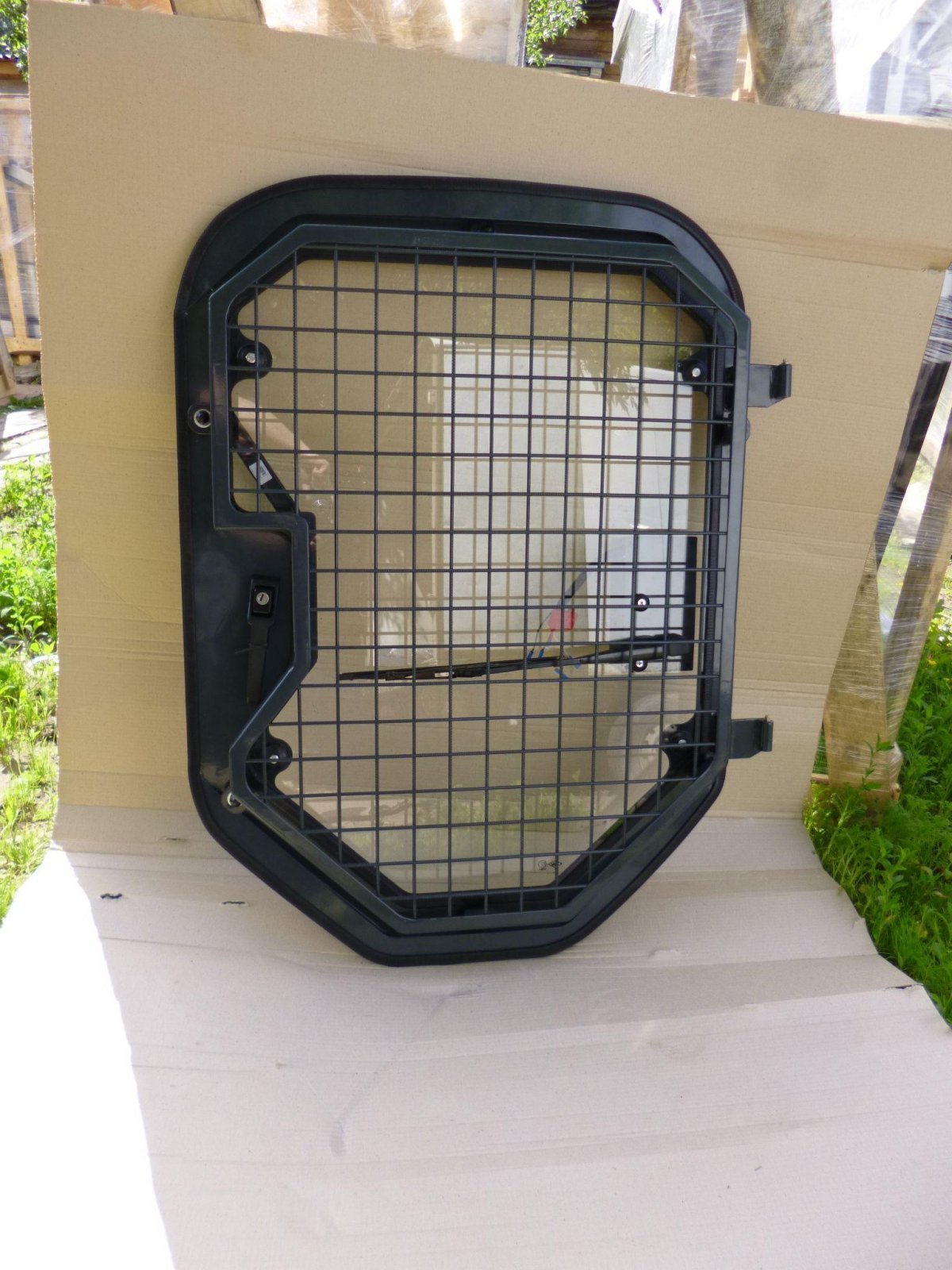 Дверь на Бобкэт 175