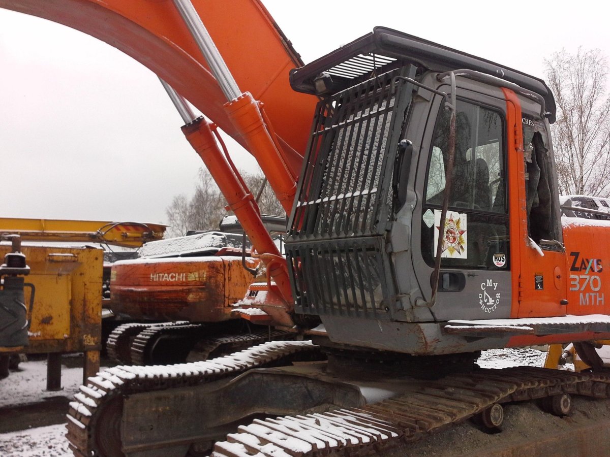 Хитачи 370 экскаватор