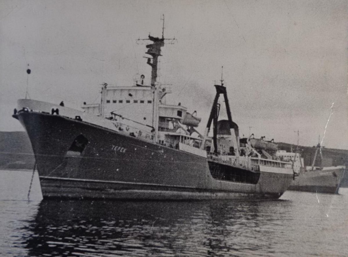 Морской танкер Терек