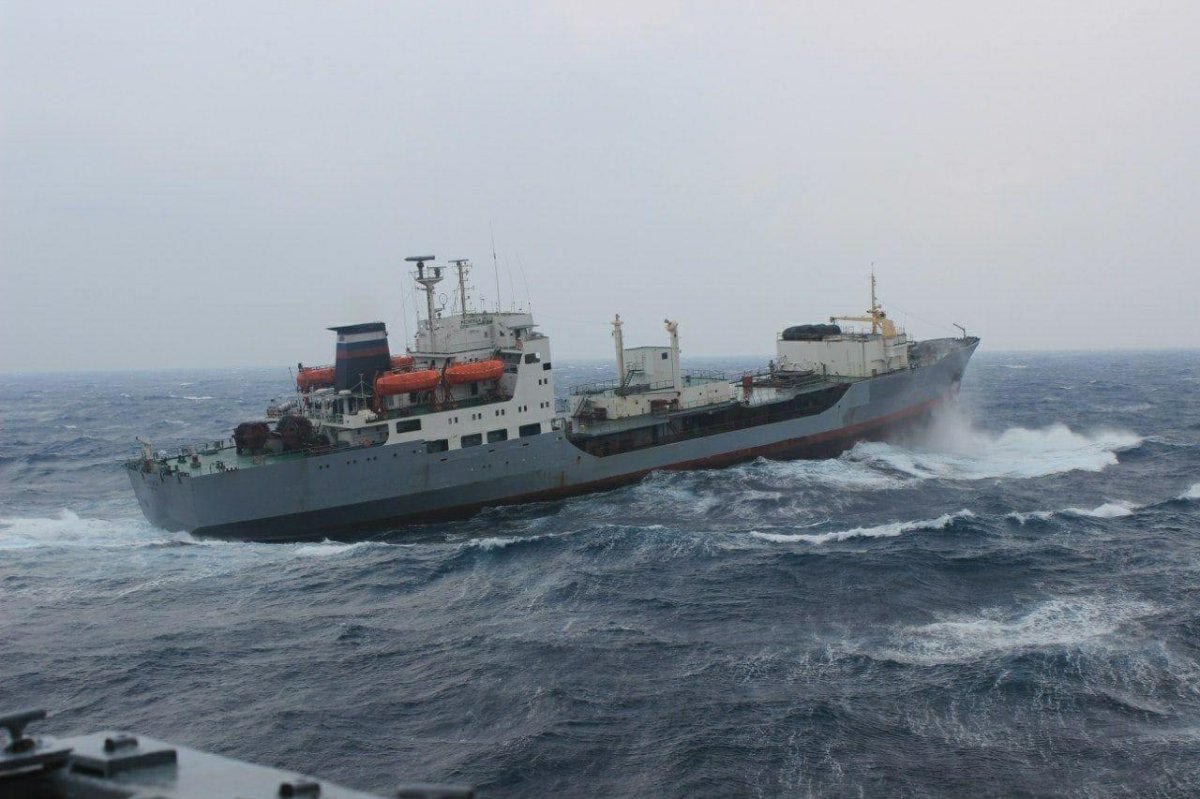 Печенга судно