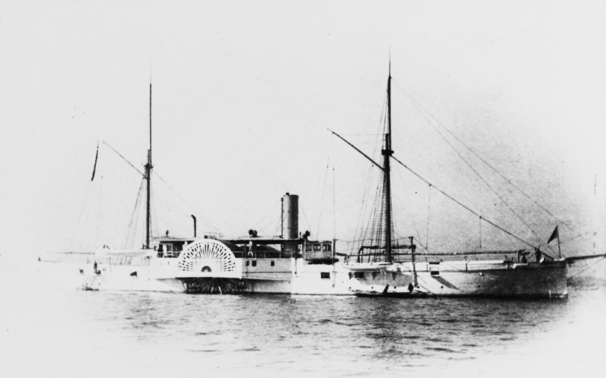 Канонерская лодка Дзюнтен