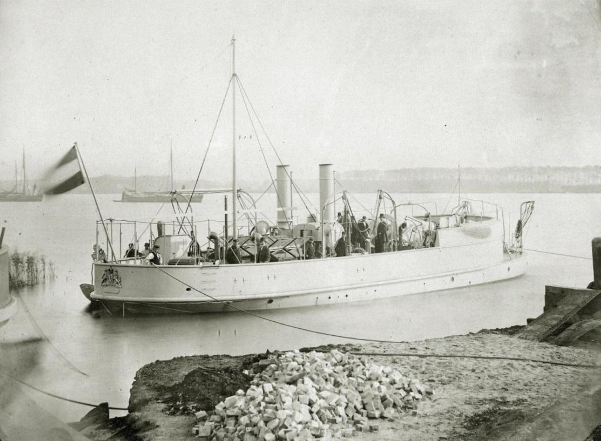 Турецкая Канонерская лодка 1877