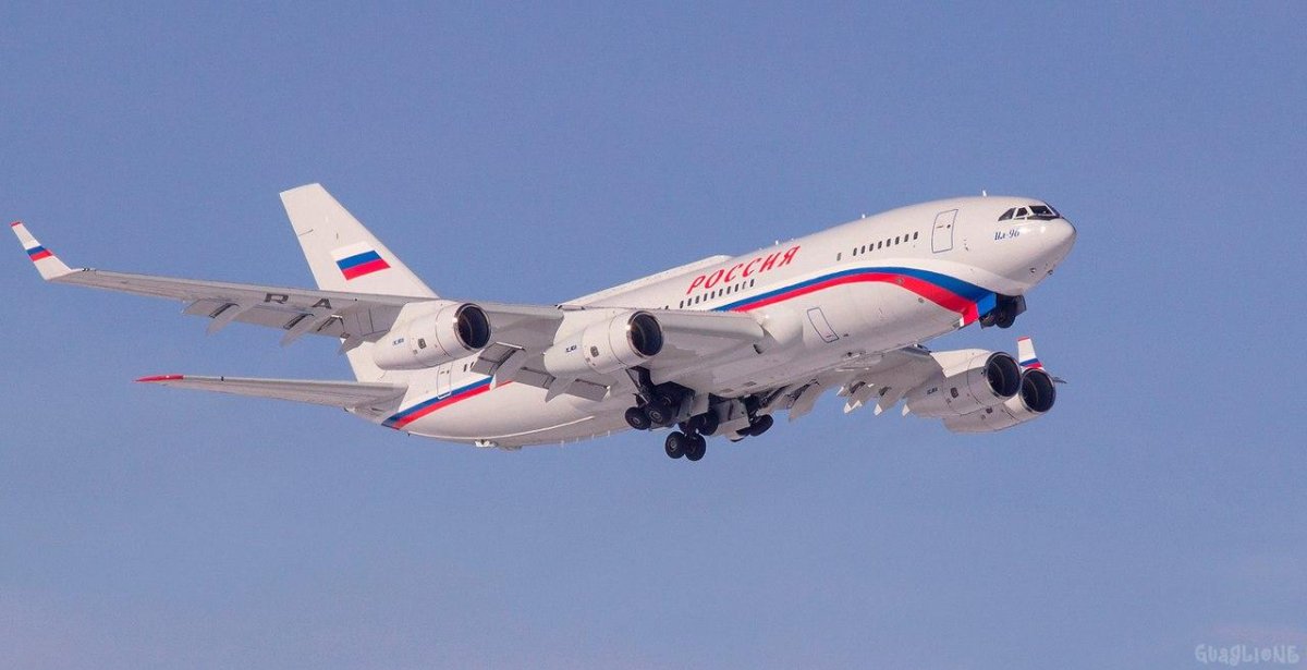 Самолёт ил-96-300