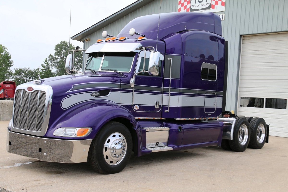 Петербилт 386