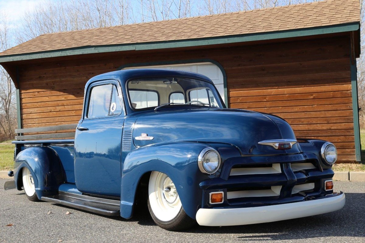 Chevrolet 3600 Pickup