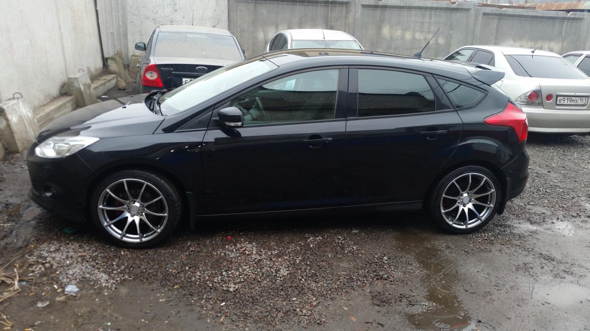 Tomason tn1 r18 Ford Focus