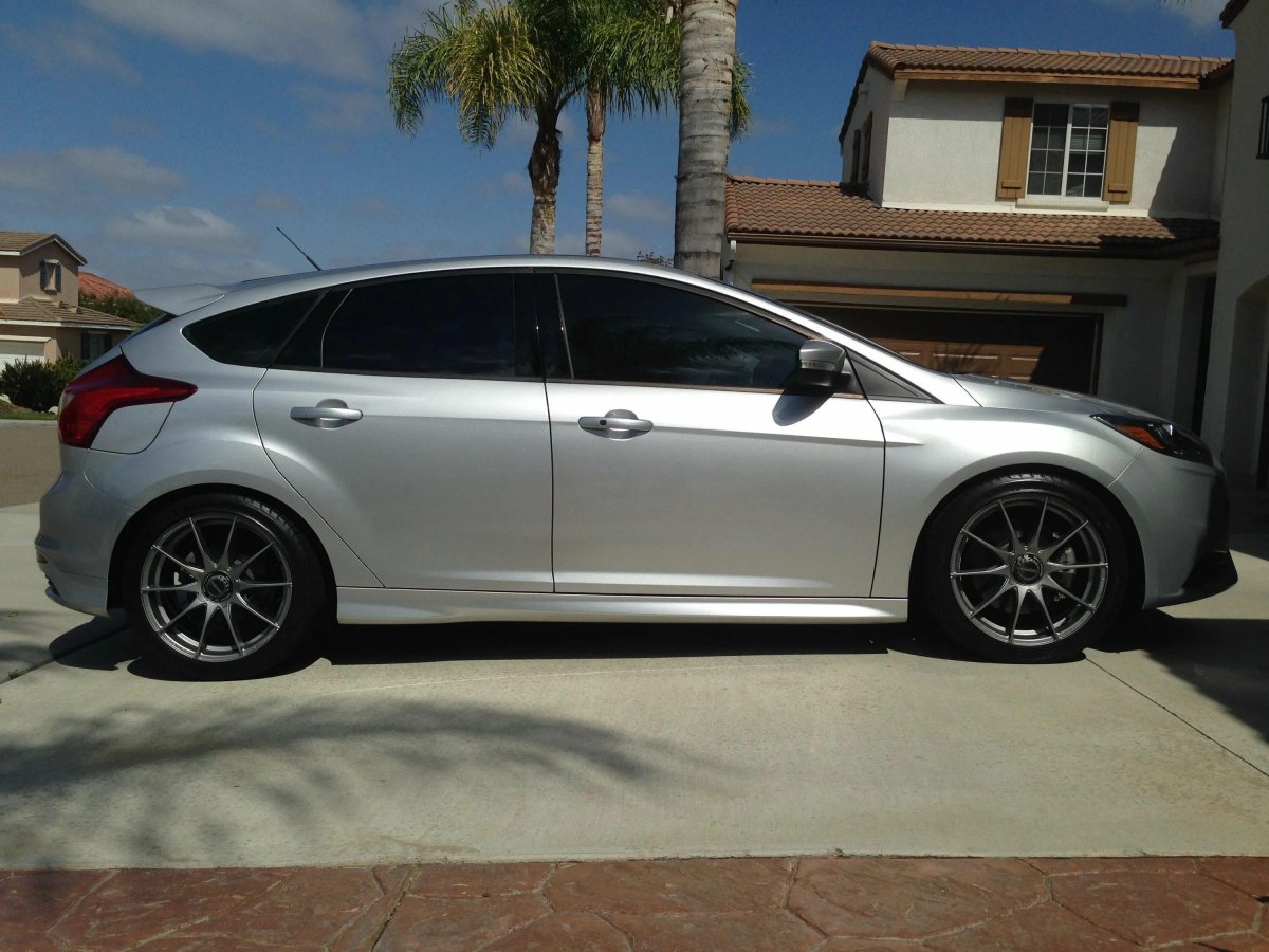 Форд фокус 3 r17