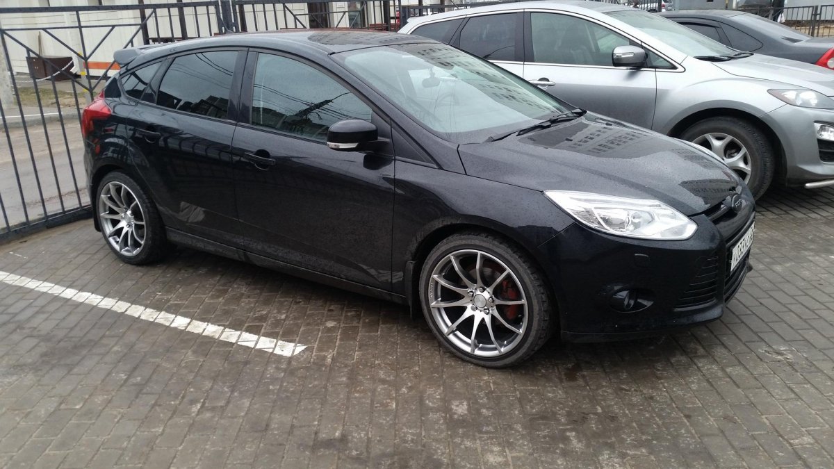 Tomason tn1 r18 Ford Focus