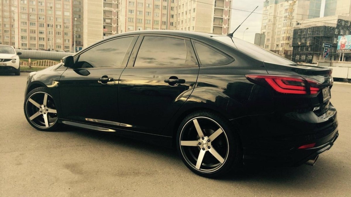 Форд фокус 3 на 17 ВОССЕНАХ