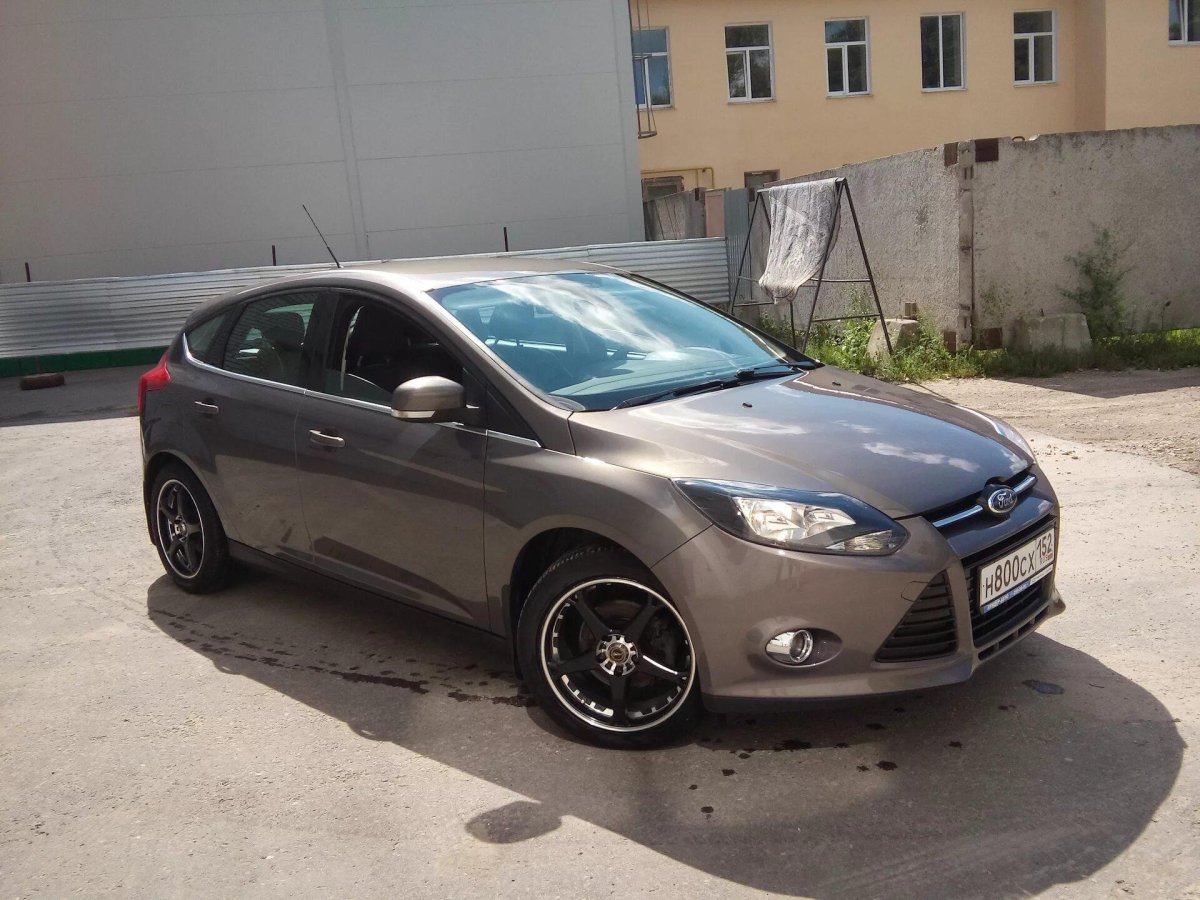 Форд фокус 3 на серых дисках