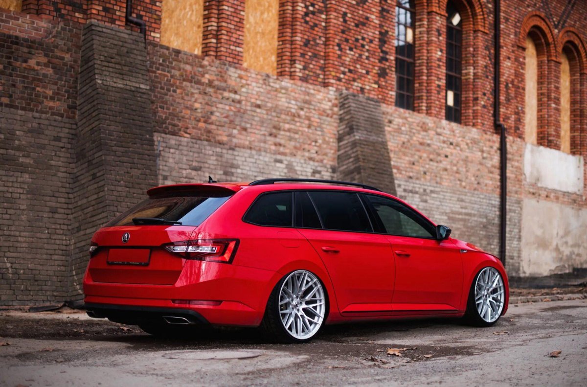 Skoda Superb Combi Tuning