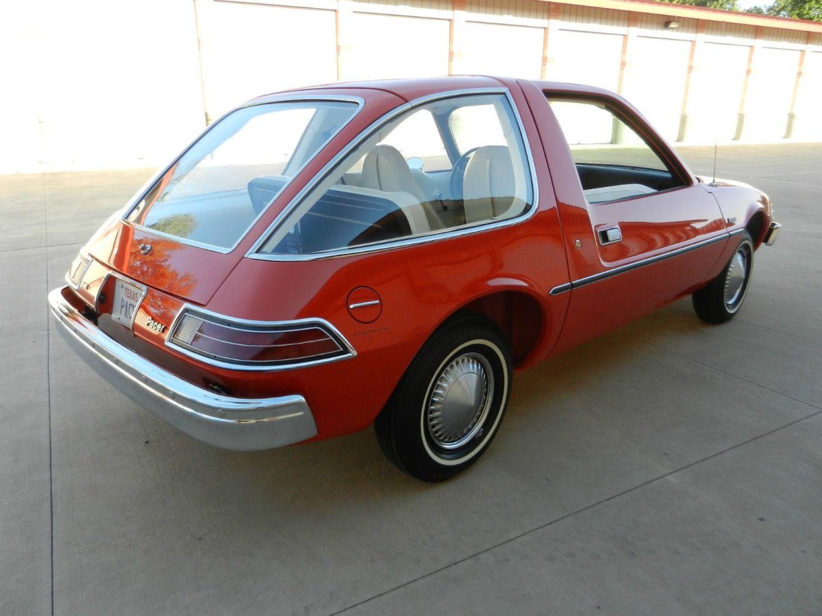 AMC Pacer 1975