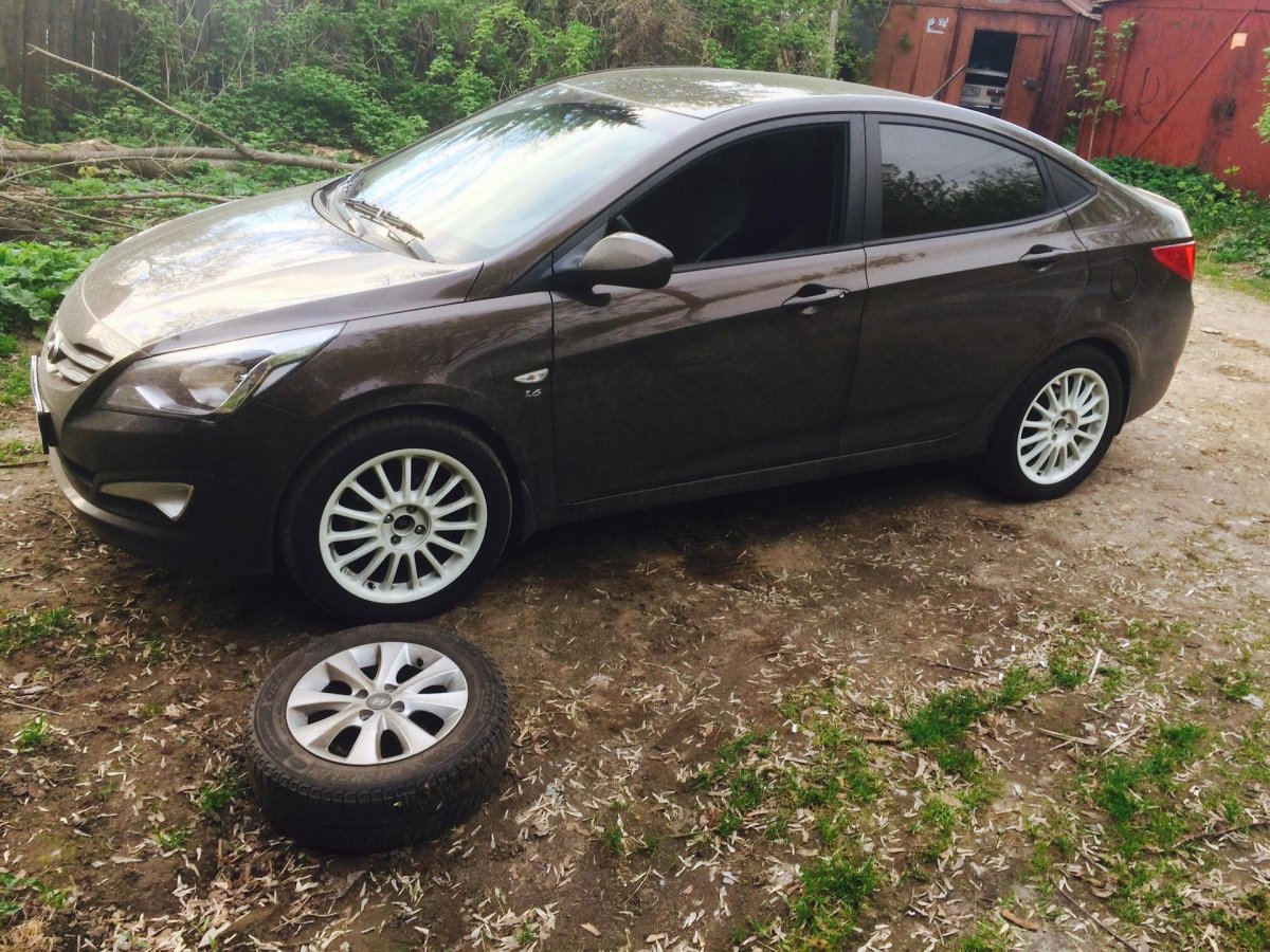 Колеса Hyundai Solaris r16