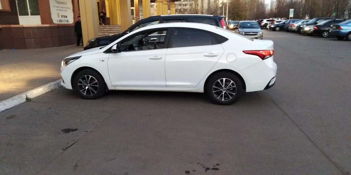 Hyundai Solaris 2 r16