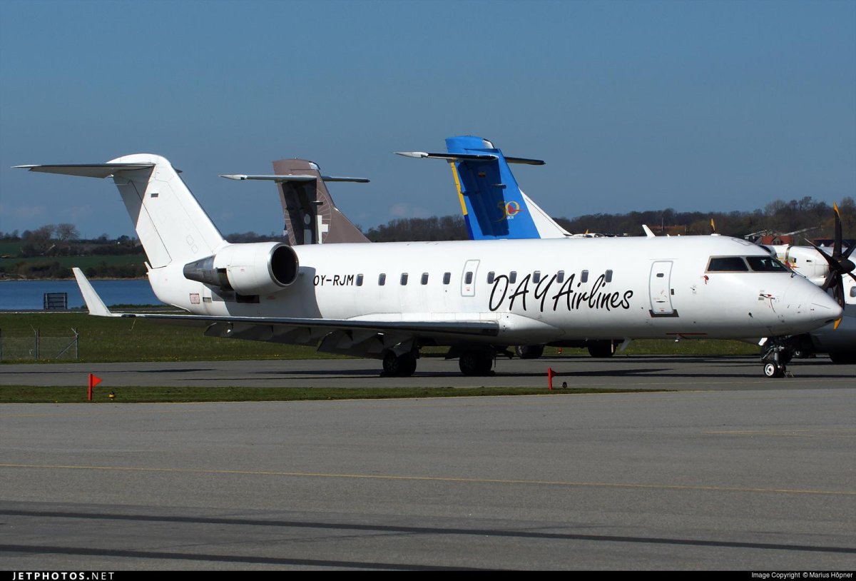 Mitsubishi CRJ-200er