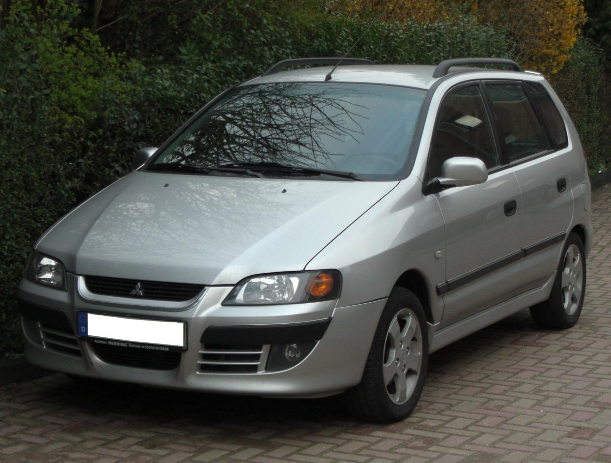 Mitsubishi Space Star 2003