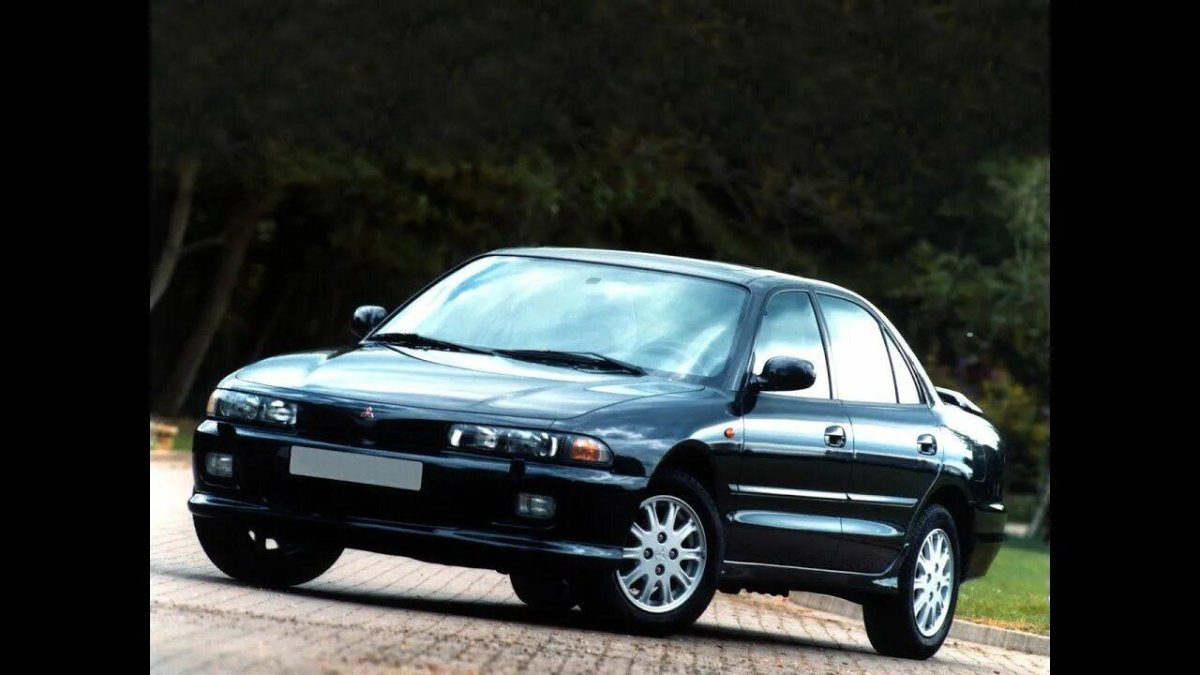 Mitsubishi Galant 7
