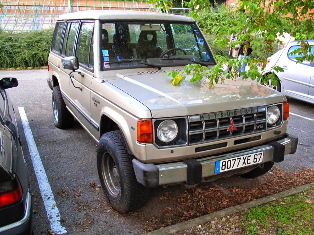Мицубиси Монтеро 1991