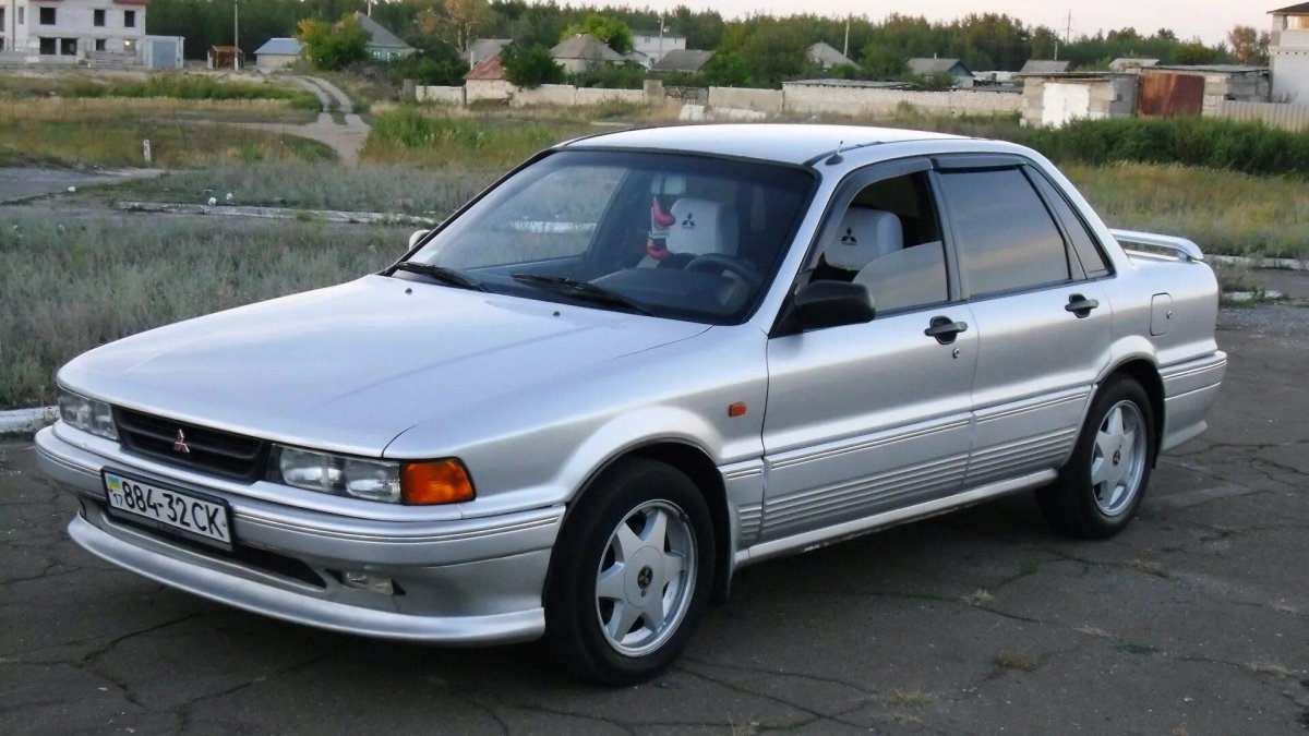 Мицубиси Галант 6