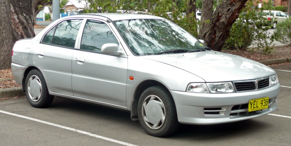 Mitsubishi Lancer 1995-2000